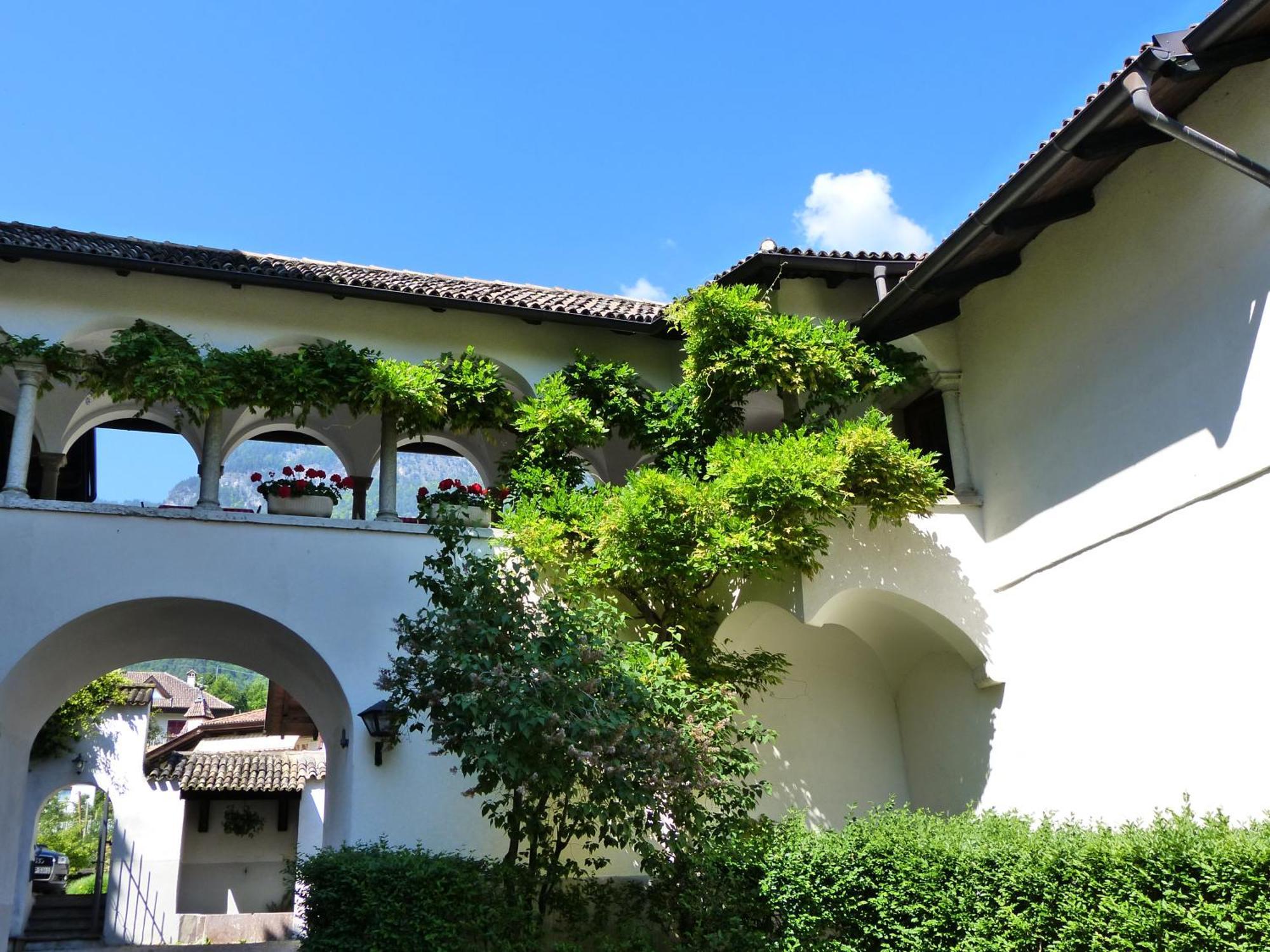 Apartments Schloss Paschbach Апп'яно-сулла-Страда-дель-Віно Екстер'єр фото