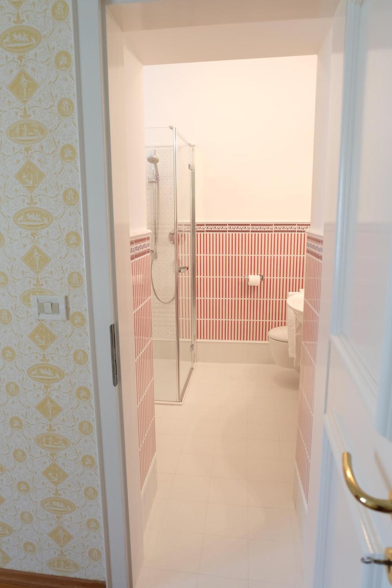 Apartments Schloss Paschbach Апп'яно-сулла-Страда-дель-Віно Екстер'єр фото
