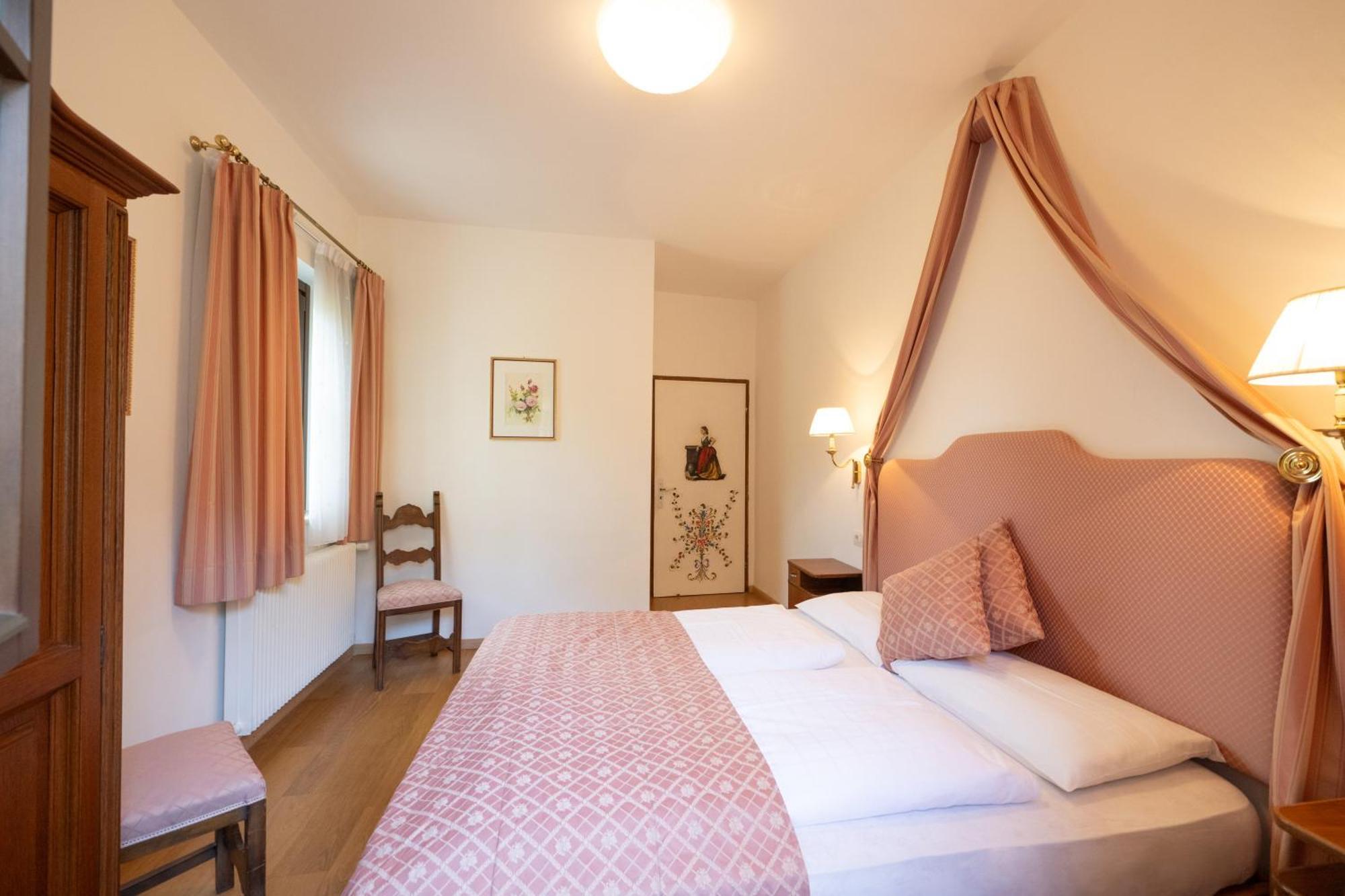Apartments Schloss Paschbach Апп'яно-сулла-Страда-дель-Віно Екстер'єр фото