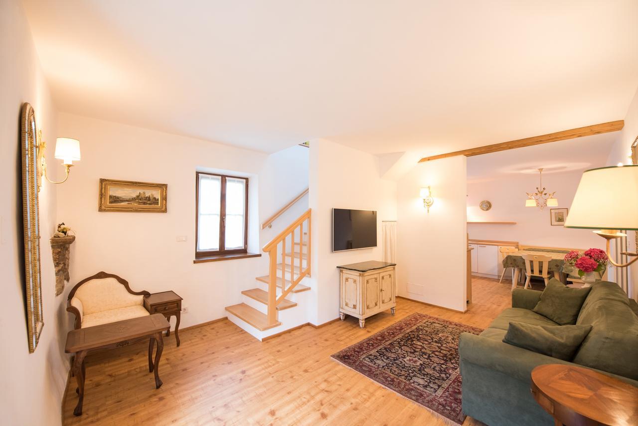 Apartments Schloss Paschbach Апп'яно-сулла-Страда-дель-Віно Екстер'єр фото